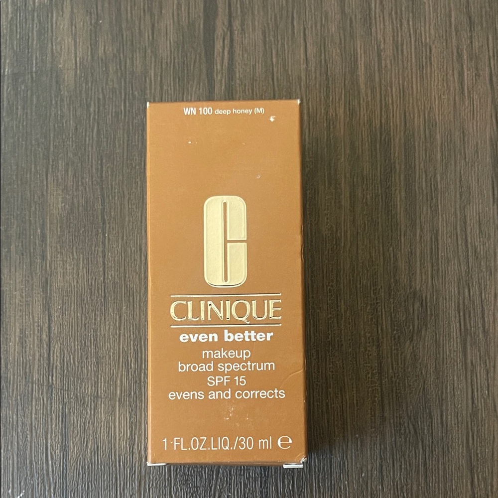 Clinique Even Better Makeup SPF 15 in WN 100 Deep Honey